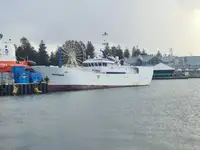লংলাইনার বিক্রির জন্য