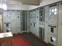 ক্রেন জাহাজ বিক্রির জন্য
