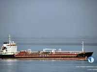 তেল/রাসায়নিক ট্যাঙ্কার বিক্রির জন্য