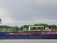 তেল/রাসায়নিক ট্যাঙ্কার বিক্রির জন্য