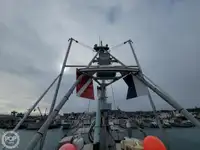 লাইফবোট বিক্রির জন্য