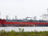 তেল/রাসায়নিক ট্যাঙ্কার বিক্রির জন্য