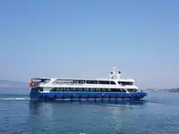 যাত্রীবাহী জাহাজ বিক্রির জন্য