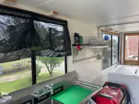 ক্যাটামারান বিক্রির জন্য