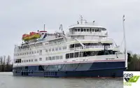 ক্রুজ জাহাজ বিক্রির জন্য