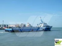 ক্রু বোট বিক্রির জন্য