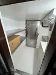 কন্টেইনার জাহাজ বিক্রির জন্য
