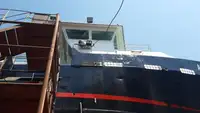 সরবরাহ জাহাজ বিক্রির জন্য