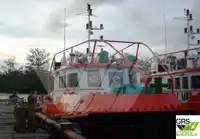 ওয়ার্কবোট বিক্রির জন্য