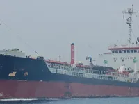 তেল/রাসায়নিক ট্যাঙ্কার বিক্রির জন্য
