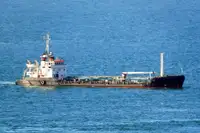 Oil/Chemical tanker বিক্রির জন্য