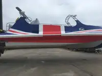 ক্রুজ জাহাজ বিক্রির জন্য