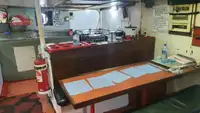 লংলাইনার বিক্রির জন্য