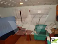 সরবরাহ জাহাজ বিক্রির জন্য