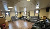 Trawler বিক্রির জন্য