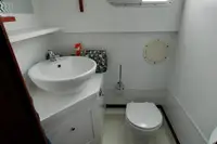 ট্রলার বিক্রির জন্য