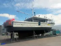 লংলাইনার বিক্রির জন্য