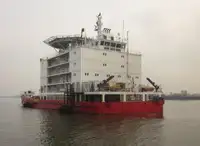 আবাসন বার্জ বিক্রির জন্য