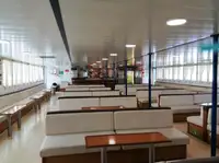 ক্রুজ জাহাজ বিক্রির জন্য