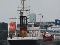 তেল/রাসায়নিক ট্যাঙ্কার বিক্রির জন্য