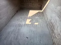 কন্টেইনার জাহাজ বিক্রির জন্য