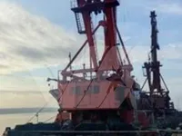 ক্রেন জাহাজ বিক্রির জন্য