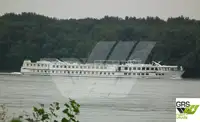 ক্রুজ জাহাজ বিক্রির জন্য