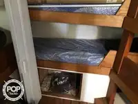 সরবরাহ জাহাজ বিক্রির জন্য