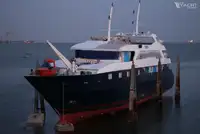 যাত্রী জাহাজ বিক্রির জন্য