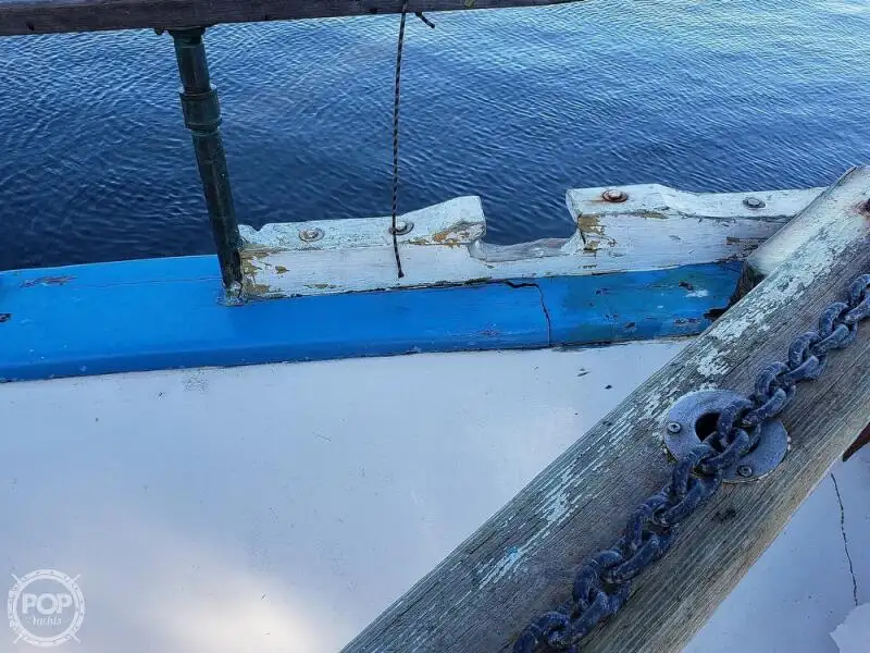 ফেরি জাহাজ বিক্রির জন্য