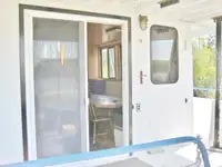 ক্রুজ জাহাজ বিক্রির জন্য