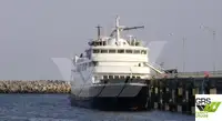 ক্রুজ জাহাজ বিক্রির জন্য