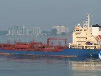 তেল/রাসায়নিক ট্যাঙ্কার বিক্রির জন্য