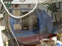 সরাসরি মাছবাহী জাহাজ বিক্রির জন্য