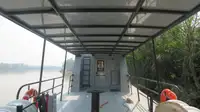 প্যাট্রোল বোট বিক্রির জন্য