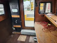 ওয়ার্ক বোট বিক্রির জন্য