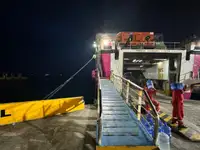 ক্রুজ জাহাজ বিক্রির জন্য