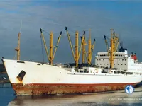 রিফার জাহাজ বিক্রির জন্য