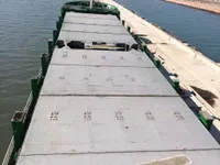 কন্টেইনার জাহাজ বিক্রির জন্য