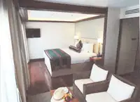 ক্রুজ জাহাজ বিক্রির জন্য