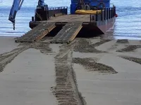ল্যান্ডিং ক্রাফট, ট্যাঙ্ক বিক্রির জন্য