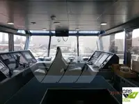 ক্রুজফেরি বিক্রির জন্য
