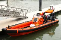 ধারক জাহাজ বিক্রির জন্য