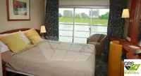 ক্রুজ জাহাজ বিক্রির জন্য