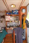 ক্রুজ জাহাজ বিক্রির জন্য