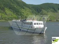 ক্রুজ জাহাজ বিক্রির জন্য