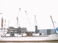 রিফার জাহাজ বিক্রির জন্য