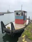 টাউবোট বিক্রির জন্য