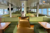 ক্রুজ জাহাজ বিক্রির জন্য