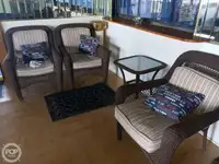 ক্রুজ জাহাজ বিক্রির জন্য